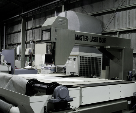 ���[�U�[2���@�@1.5kw�o��
        �e�[�u���T�C�Y�@1250x2450