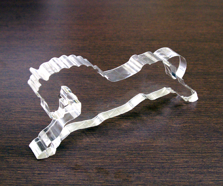 �A�N�����̃J�b�g���H��ł��B